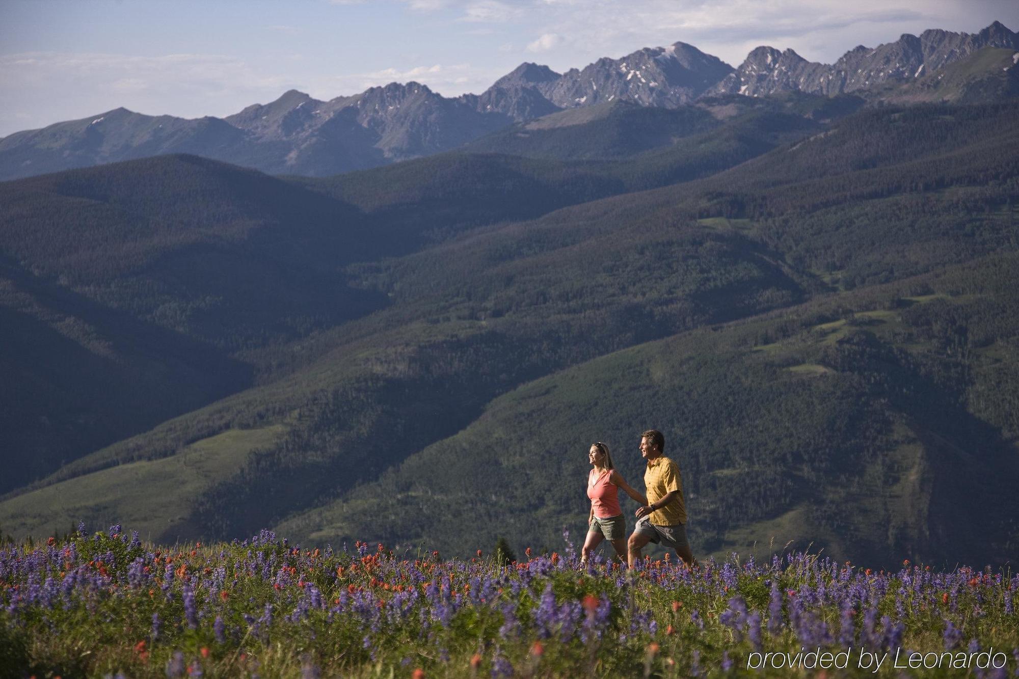 Legendary Lodging At The Ritz Vail Exterior foto