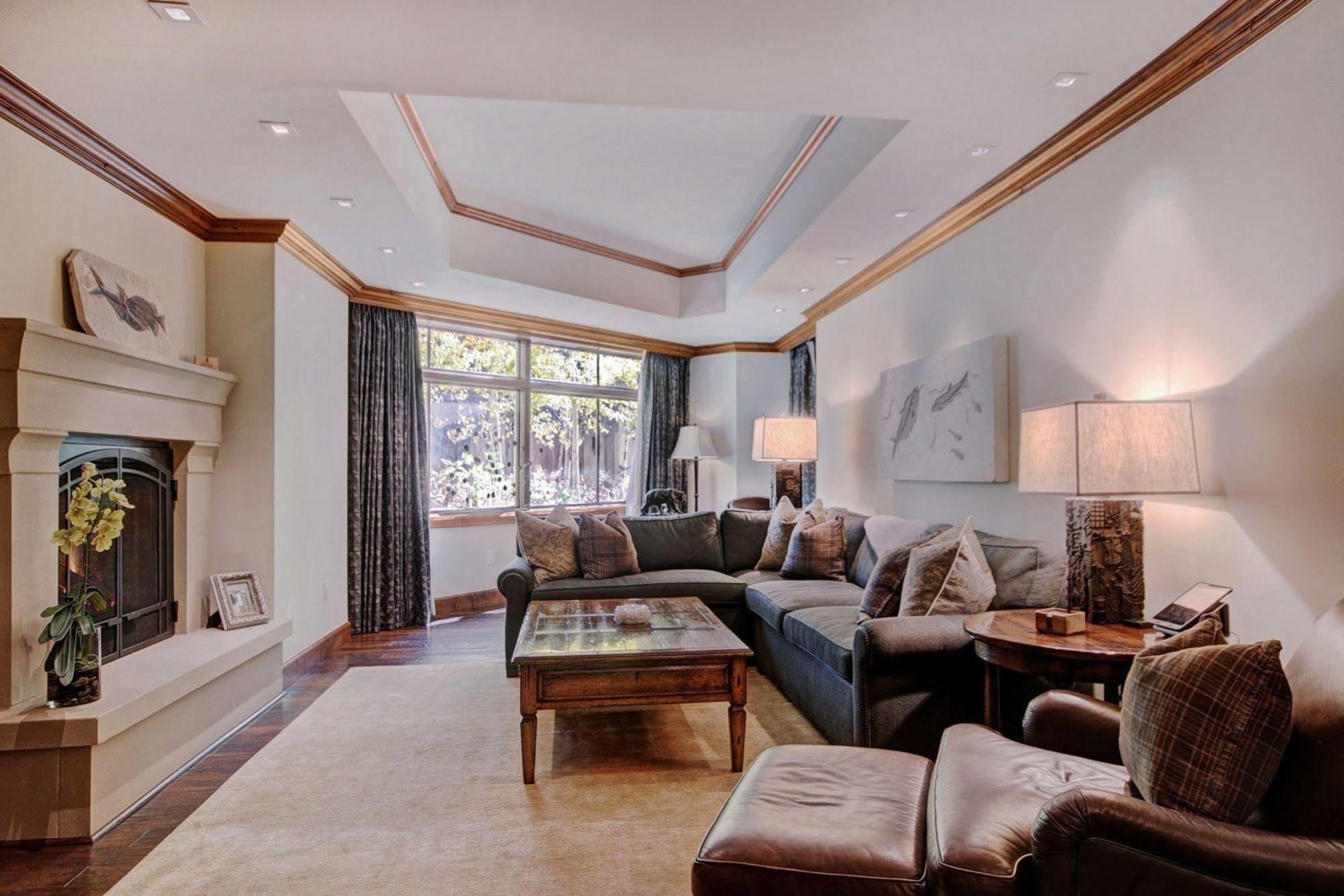 Legendary Lodging At The Ritz Vail Exterior foto