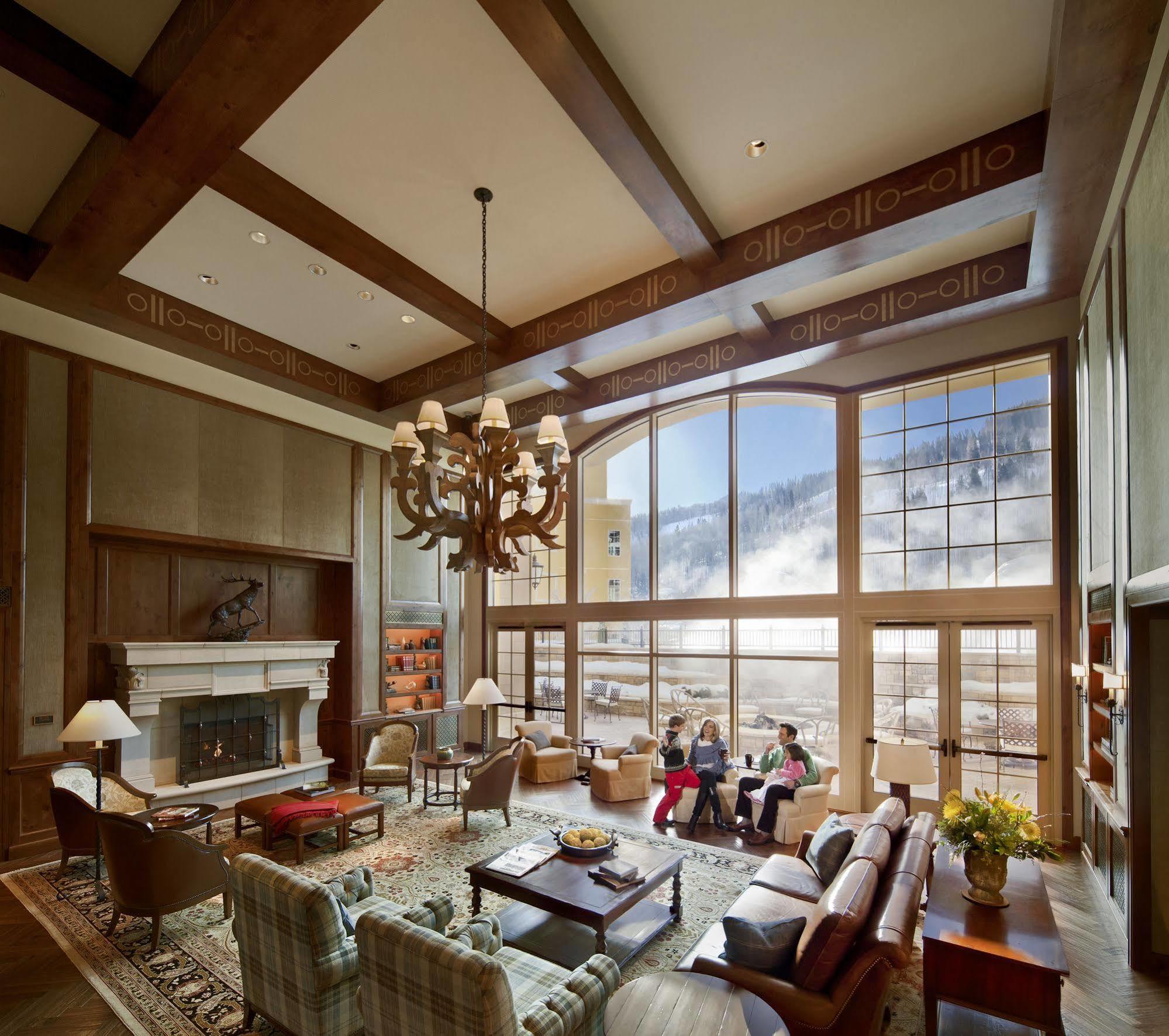 Legendary Lodging At The Ritz Vail Exterior foto
